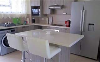 2 Bedroom Apartment in Erand Gardens