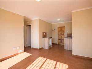3 Bed Townhouse in Albertsdal