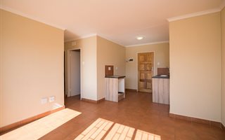 3 Bedroom Townhouse in Albertsdal