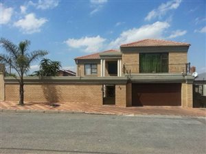 5 Bed House in Crosby