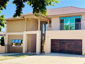 3 Bed House in Carlswald Estate