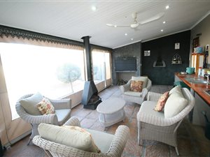 4 Bed House in Paarl