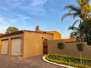 2 Bed Simplex in Bryanston West