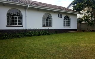 3 Bedroom House in Bellevue