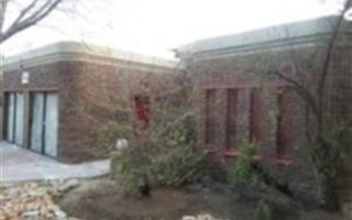 8 Bedroom House in Bedworth Park