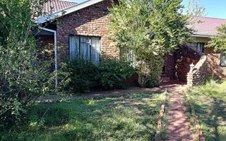 4 Bedroom House in Royldene