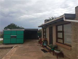 3 Bed House in Albertinia