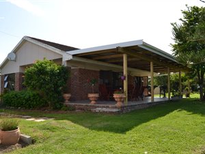 10.4 ha Farm in Beacon Bay