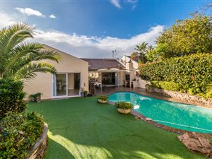 3 Bed House in Constantia