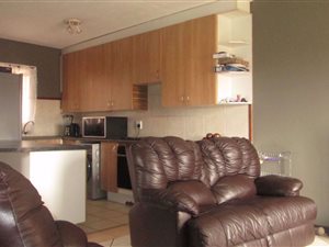 2 Bed Apartment in The Orchards
