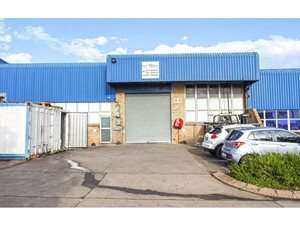 300 m² Industrial space in Glen Anil