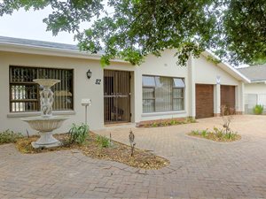 4 Bedroom House in Monte Vista