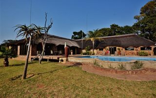 350 m² Commercial space in Mookgophong (Naboomspruit)