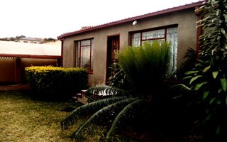 4 Bedroom House in Kanyamazane