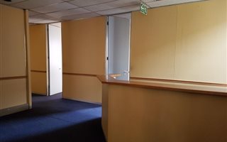 260 m² Commercial space in Fairland