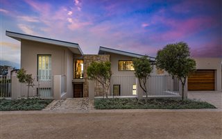 5 Bedroom House in Stonehurst Mountain Estate