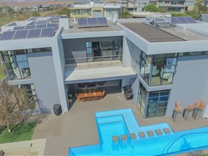 4 Bed House in Midstream Estate