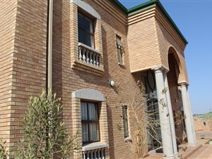 125 m² Office Space in Highveld Techno Park