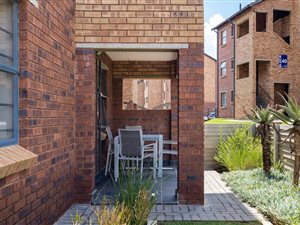 2 Bed Apartment in Pimville