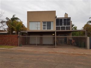 5 Bed House in Blydeville