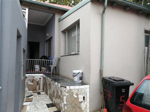 6 Bed House in Bellevue