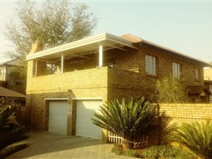 3 Bed Apartment in Pretoria North