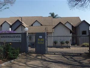 2 Bed Townhouse in Corlett Gardens