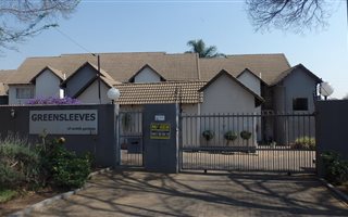 2 Bedroom Townhouse in Corlett Gardens