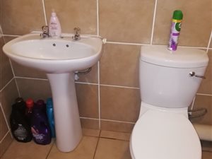 2 Bed Apartment in Annlin West