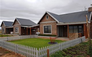 3.2 ha Farm in Oudtshoorn