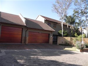 3 Bed Cluster in Ruimsig