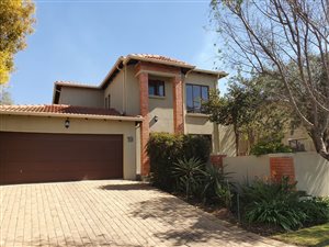 3 Bed House in Featherbrooke Estate