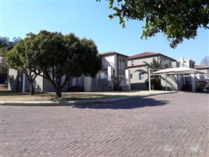 3 Bed Apartment in Vanderbijlpark SW5