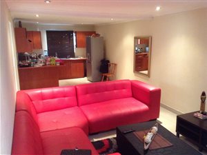 2 Bed Flat in Corlett Gardens