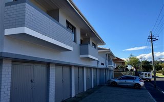 2 Bedroom Apartment in Diep River