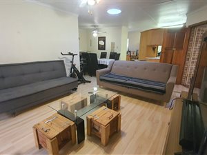 2 Bed Townhouse in Kiepersol