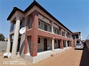 12 Bed Apartment in Likole