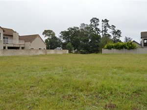 735 m² Land available in Dormehlsdrift