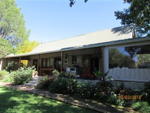 3 Bedroom House in Bedford