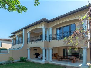 3 Bed Townhouse in Umhlali Golf Estate