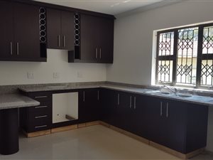 2 Bedroom House in Blythedale Beach