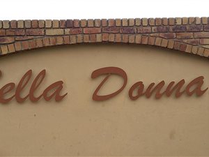 2 Bed Apartment in Vaalpark
