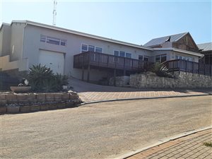 3 Bed House in Jongensfontein