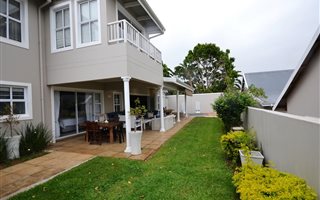 4 Bedroom House in Caledon Estates