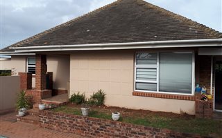 3 Bedroom House in Glenhurd