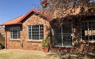 3 Bedroom Townhouse in Highveld