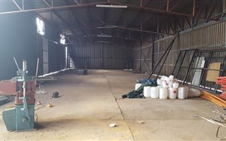 462 m² Industrial space in Delmas