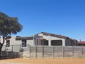 3 Bed House in Atlantis
