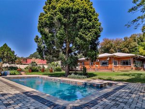 5 Bed House in White River