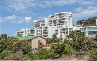2 Bedroom Apartment in Humewood